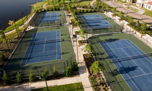 Aerial view of 4 tennis courts